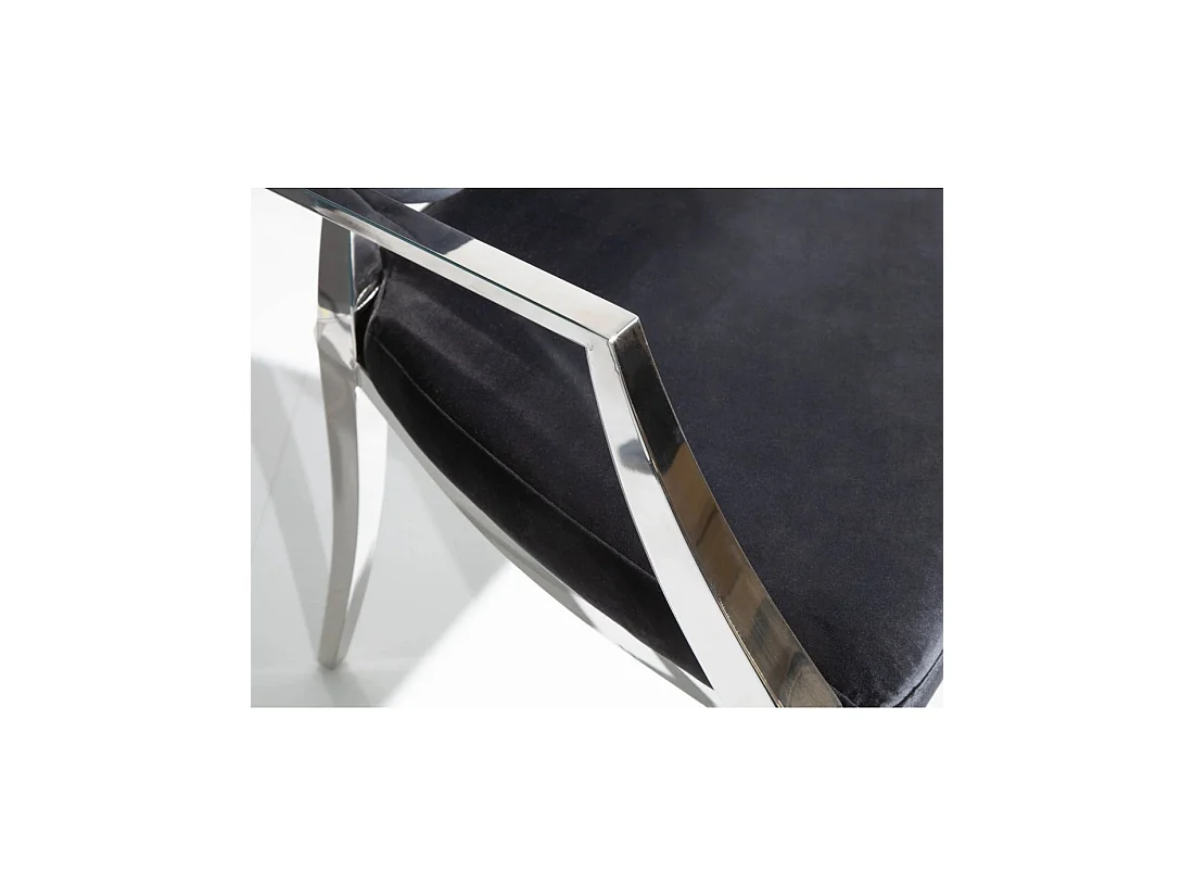 Chaise baroque VELENA en velours noir capitonné avec accoudoirs et structure argentée