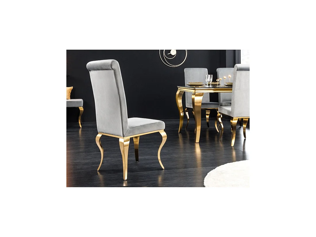 Lot de 2 chaises VELENA gris et doré – Velours, haut dossier et pieds galbés