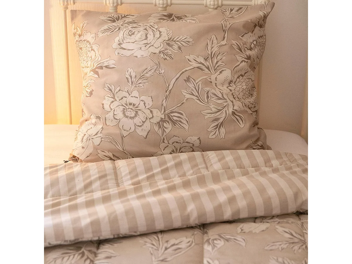 Couette imprimée 140x200cm + 1 taie d'oreiller 63x63cm coton imprimé recto floral verso rayé beige - COTTAGE