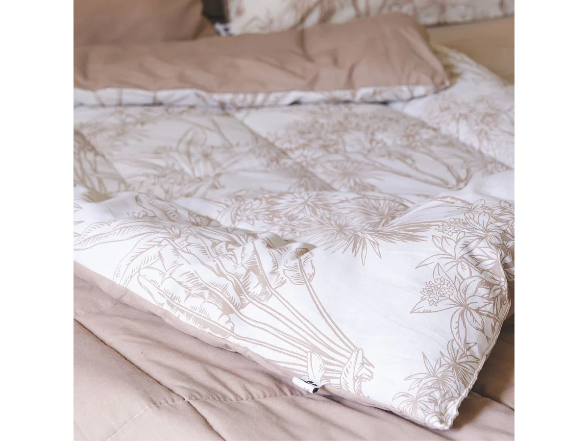 Couette imprimée 140x200cm + 1 taie d'oreiller 63x63cm coton imprimé feuillage blanc et sable - JAVEN