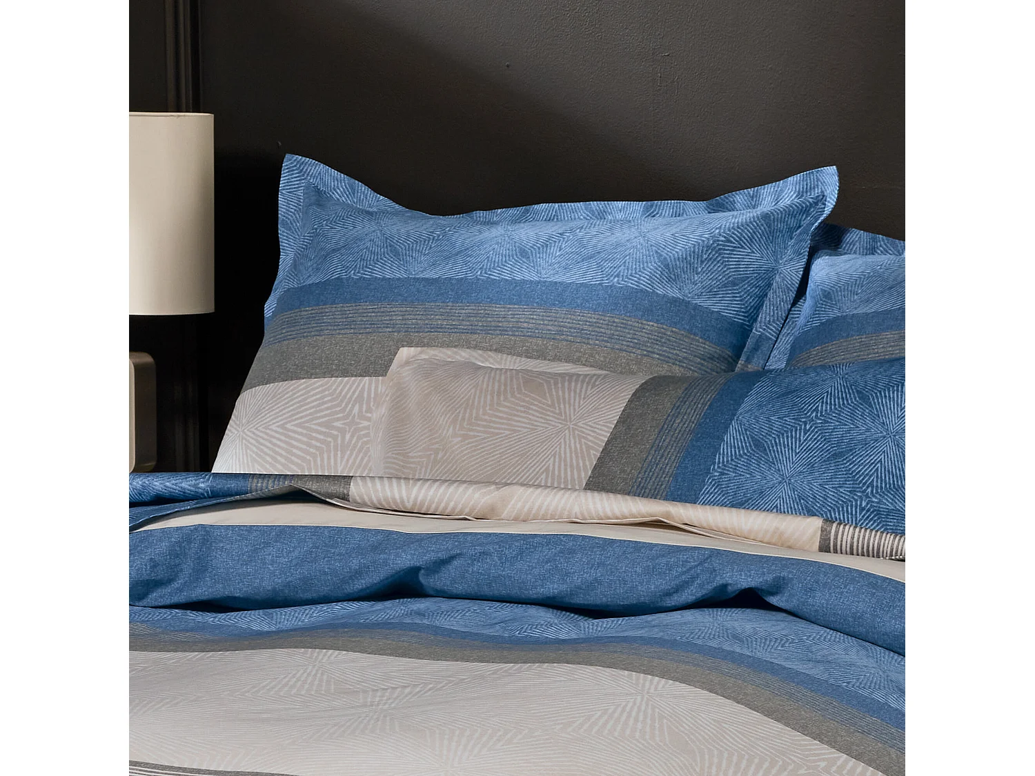 Taie d'oreiller 65x65 cm satin de coton TIAGO bleu Indigo