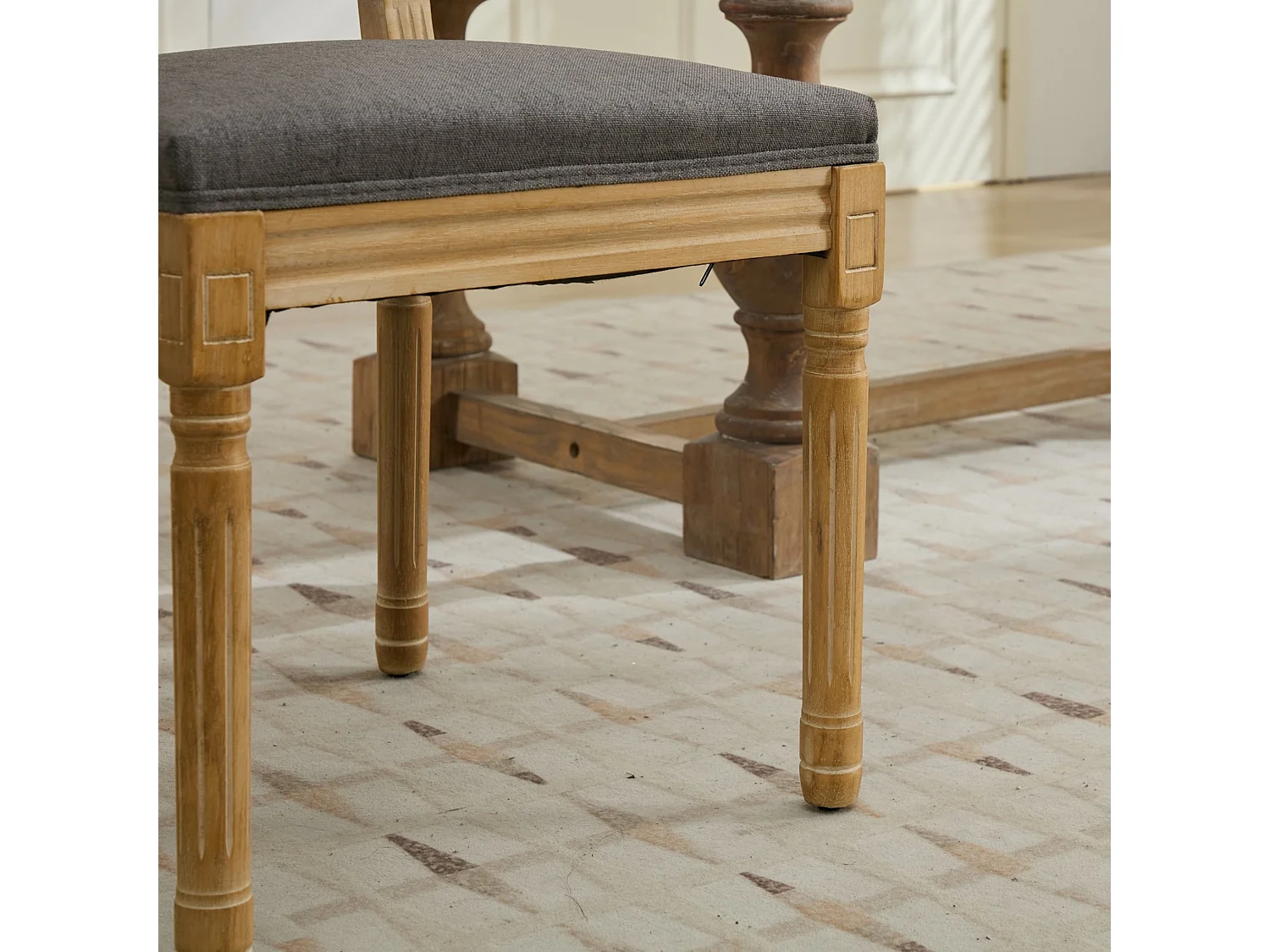 Sedie da Pranzo Vintage Francesi con Schienale in Rattan, Rivestimento in Lino e Molle a S, Set di 2