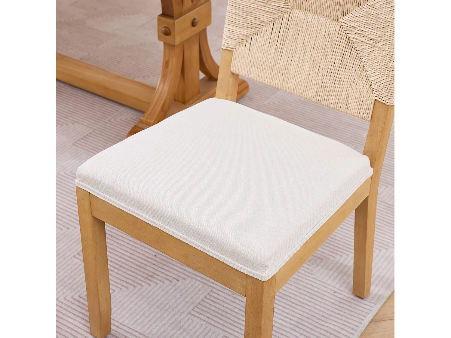 Set van 2 eetkamerstoelen met ontwerp zonder armleuningen en houten frame