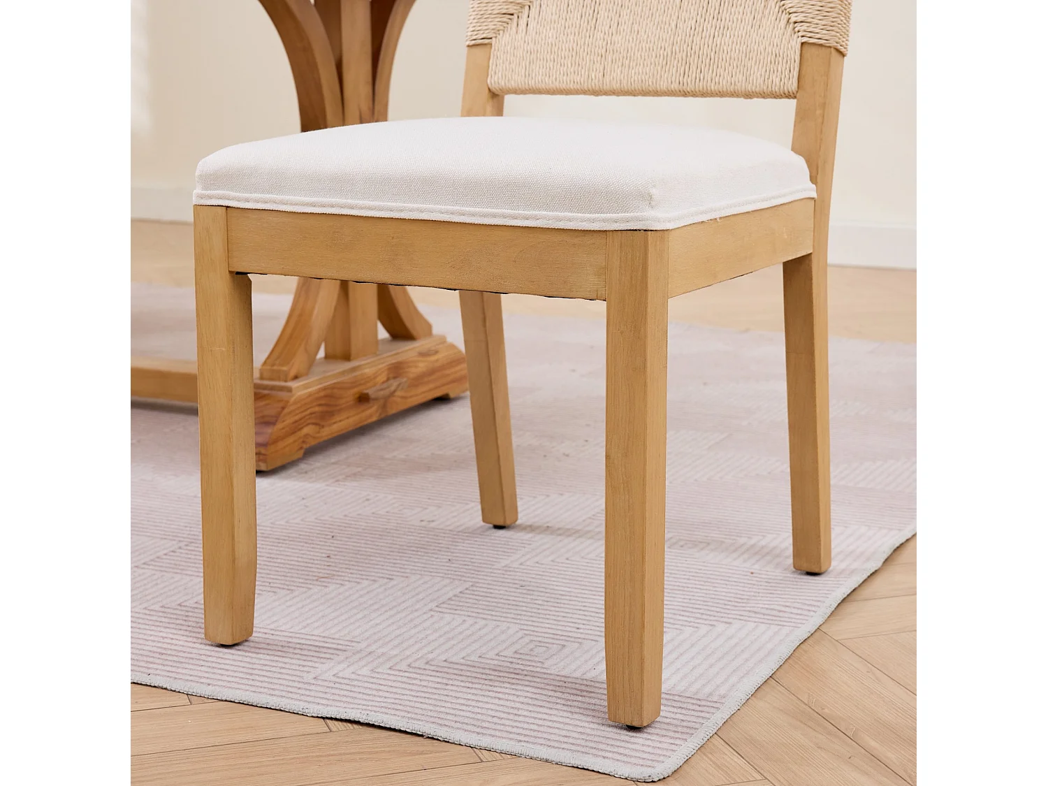 Set van 2 eetkamerstoelen met ontwerp zonder armleuningen en houten frame