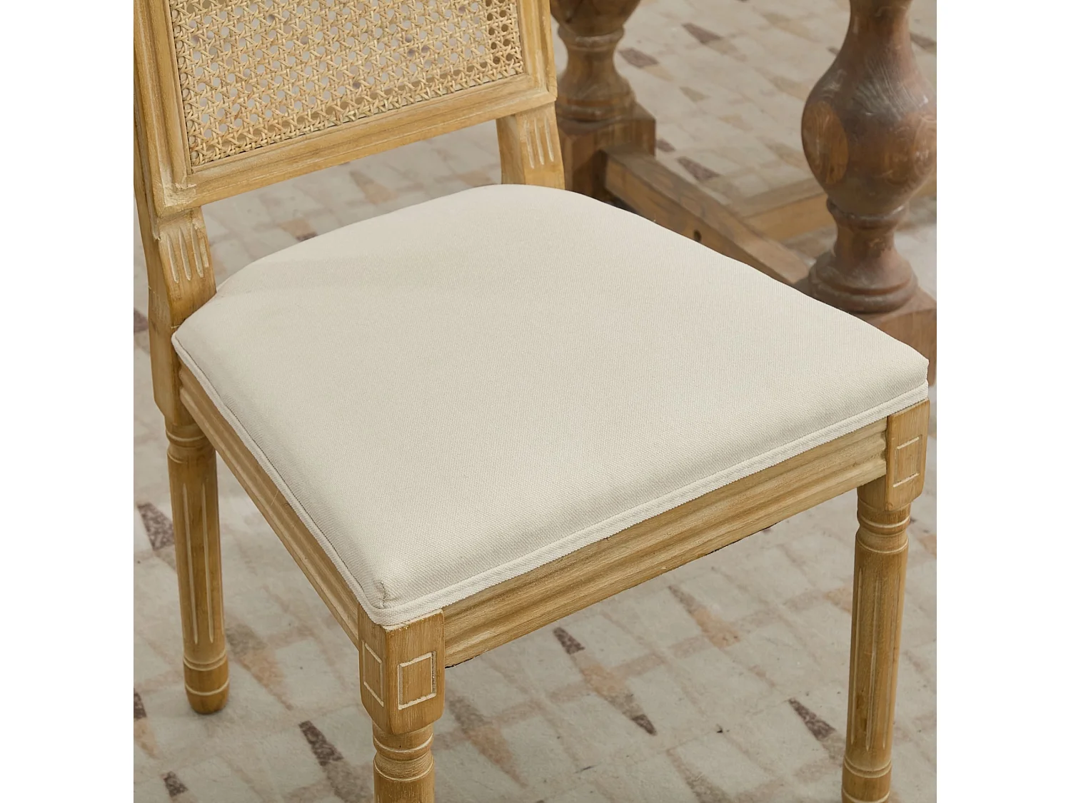 Franse Vintage Eetkamerstoelen met Rotan Rugleuning, Linnen Bekleding en S-veren, Set van 2