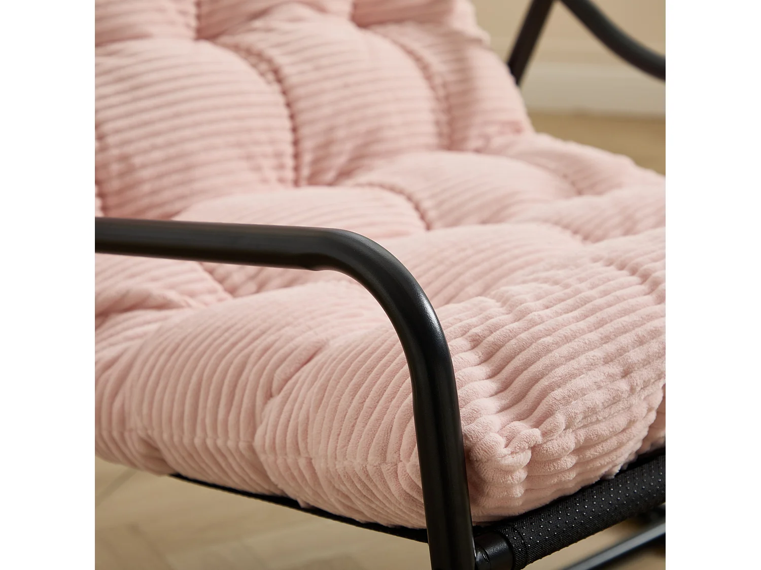 Fauteuil à Bascule d'Extérieur avec Repose-Pieds et Coussin Epais pour l'Assise, Structure en Acier et Corde de Sécurité