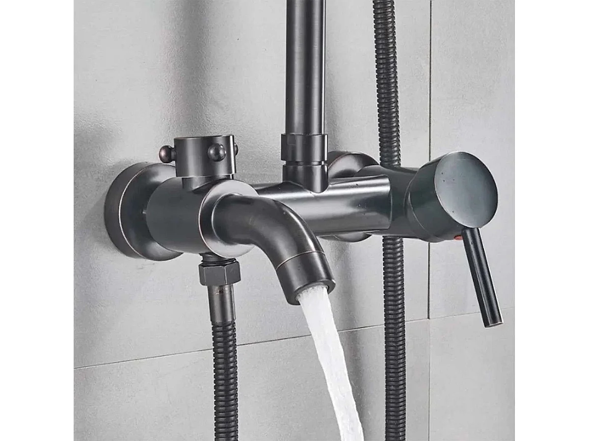 Carat – Colonne de douche noire avec bec de baignoire