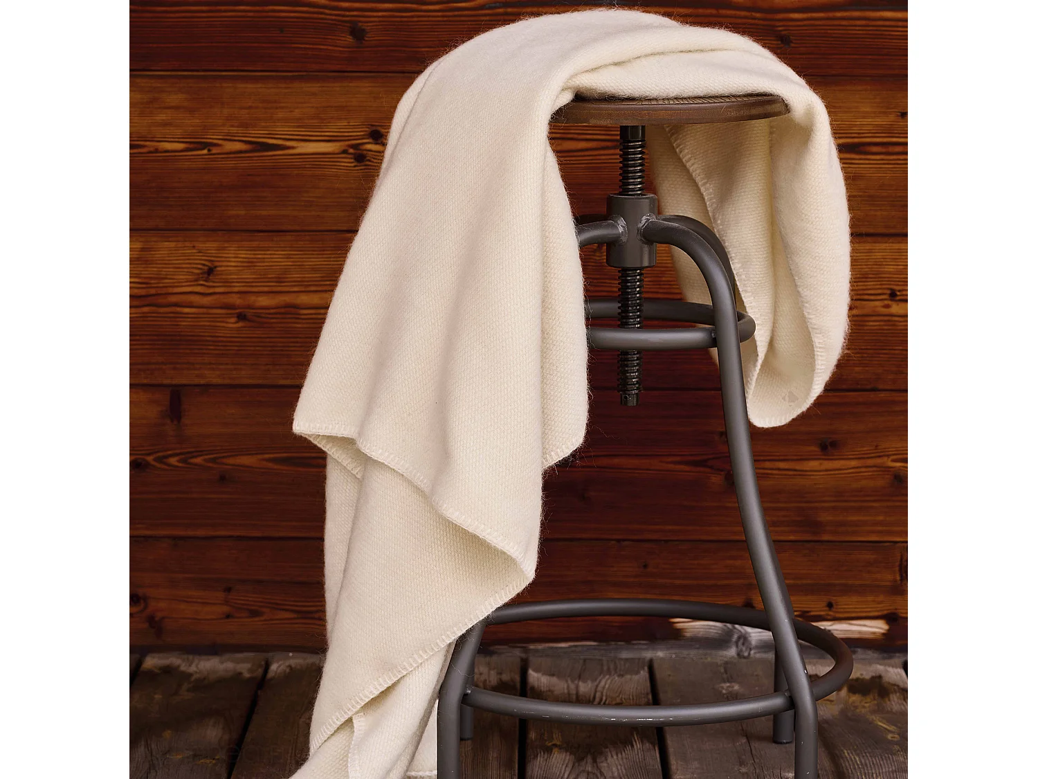 Plaid en laine mélangée 120x180 cm OSLOO beige naturel