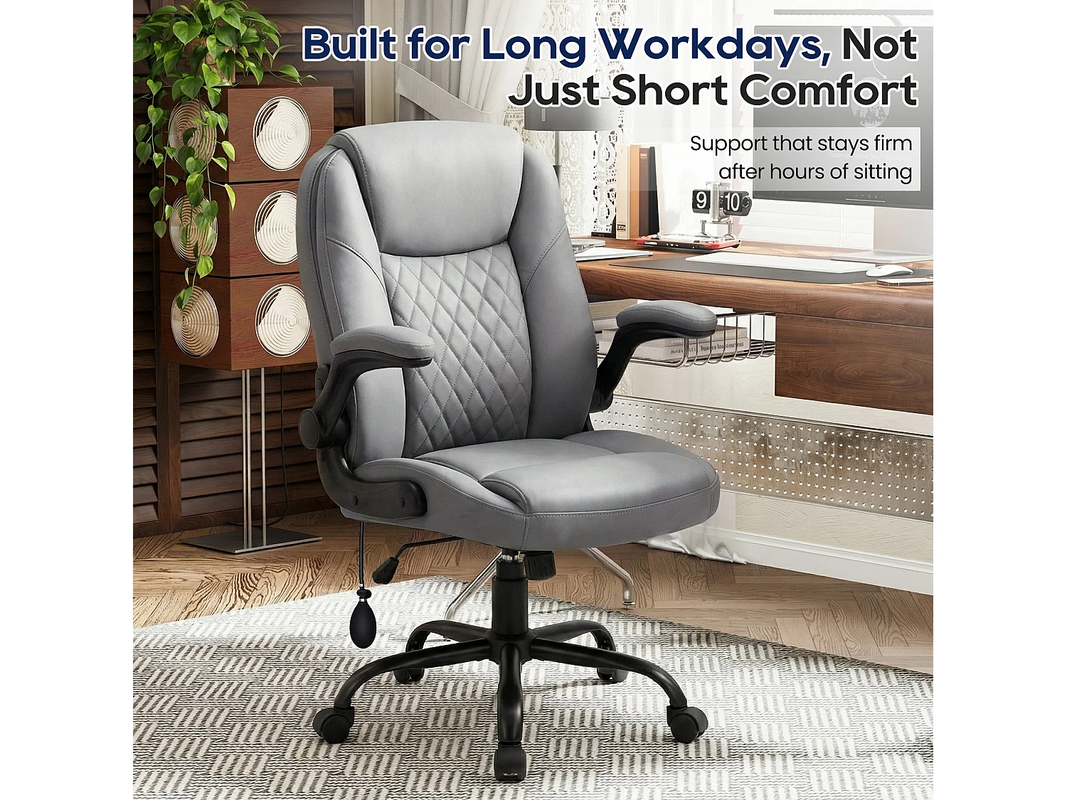Fauteuil de bureau en similicuir marron avec soutien lombaire réglable, rembourrage épais, accoudoirs rabattables et dossier ergonomique