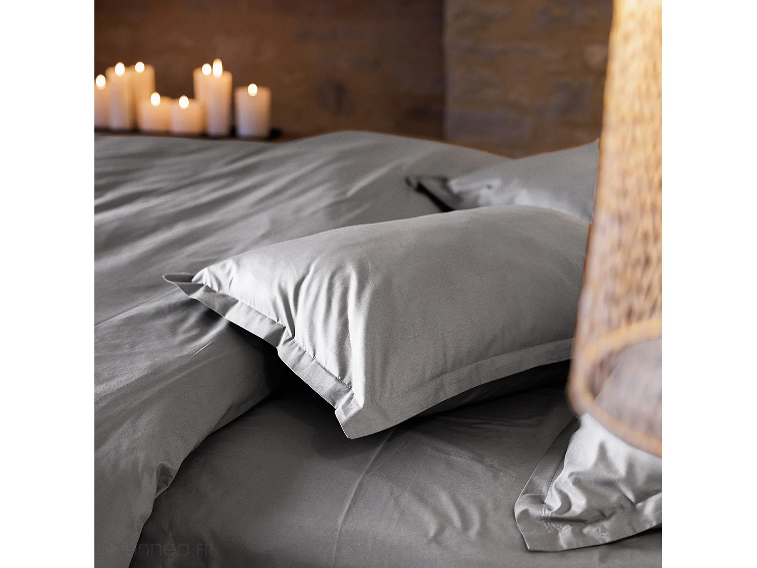 Taie d'oreiller volants plats 65x65 cm percale MANOIR gris Acier