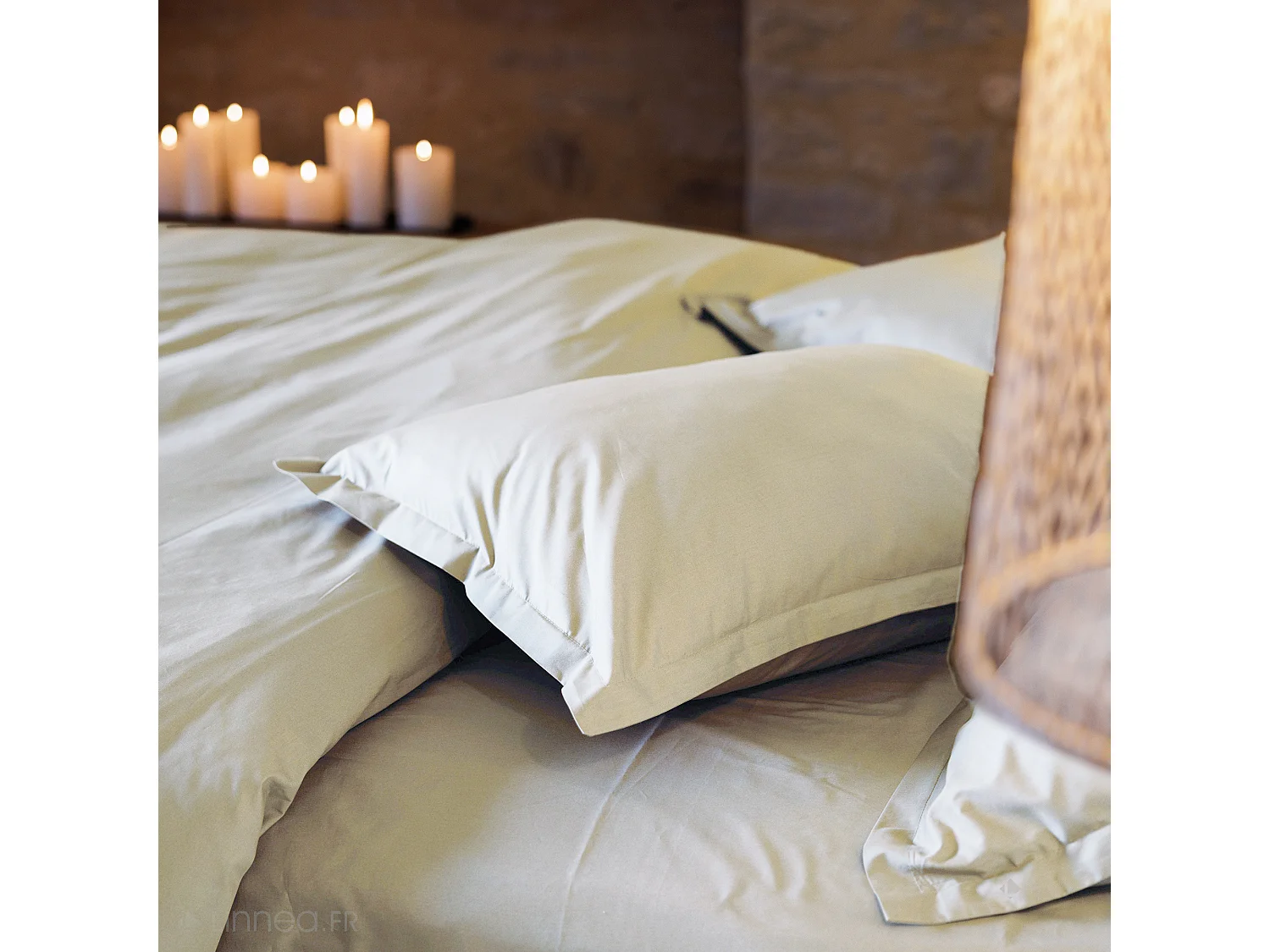 Taie d'oreiller volants plats 65x65 cm percale MANOIR blanc Naturel