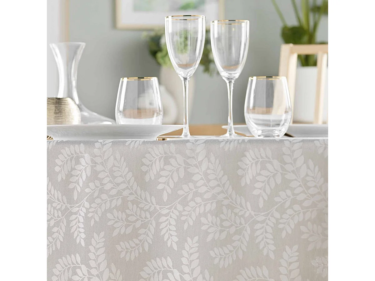 Nappe Jacquard Imprimé "Doriane" 140x240cm Taupe