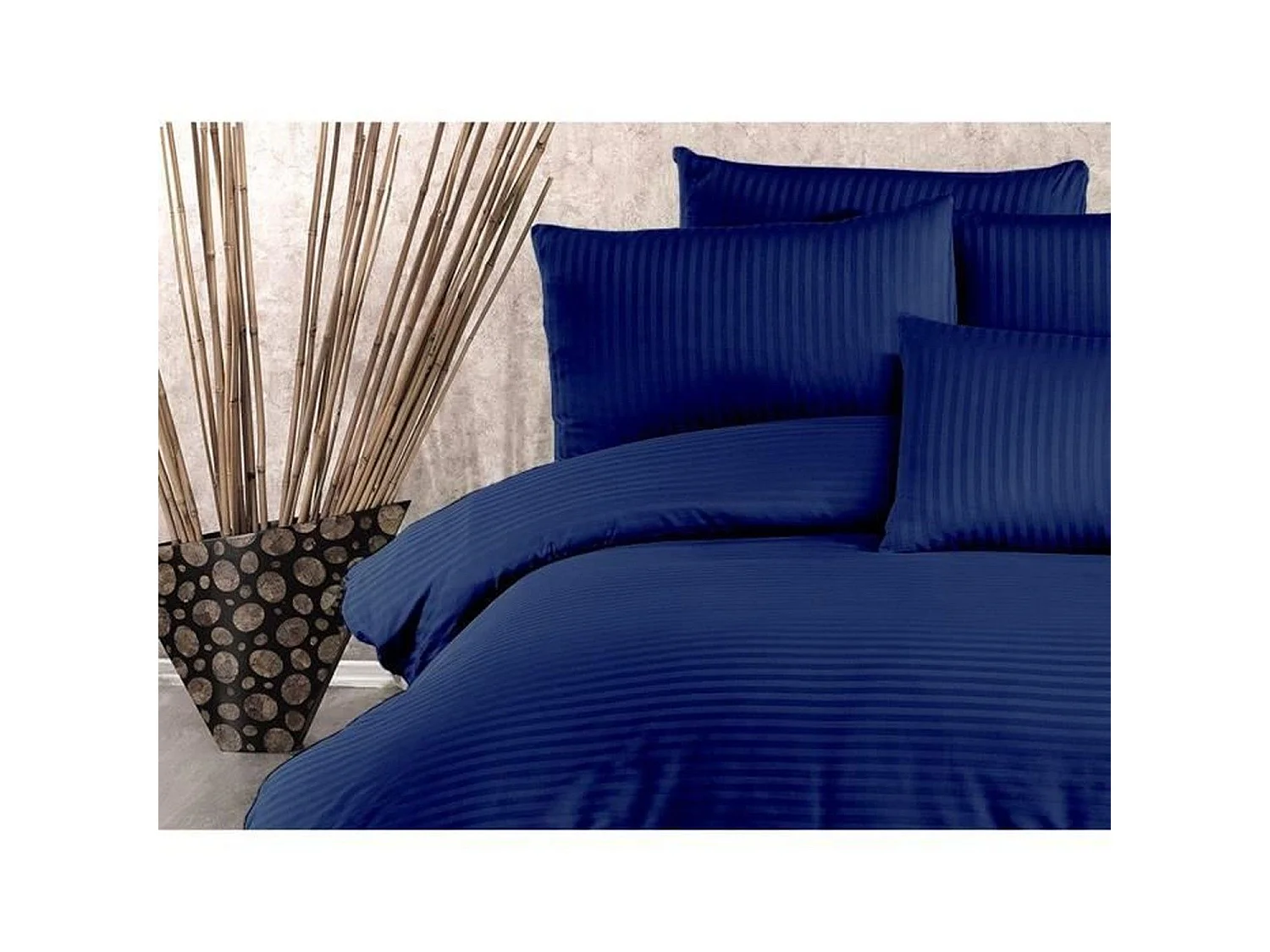 Parure de lit - housse de couette 220 x 240 + 2 taies d'oreiller 60 x 60, 70% polyester - Bleu