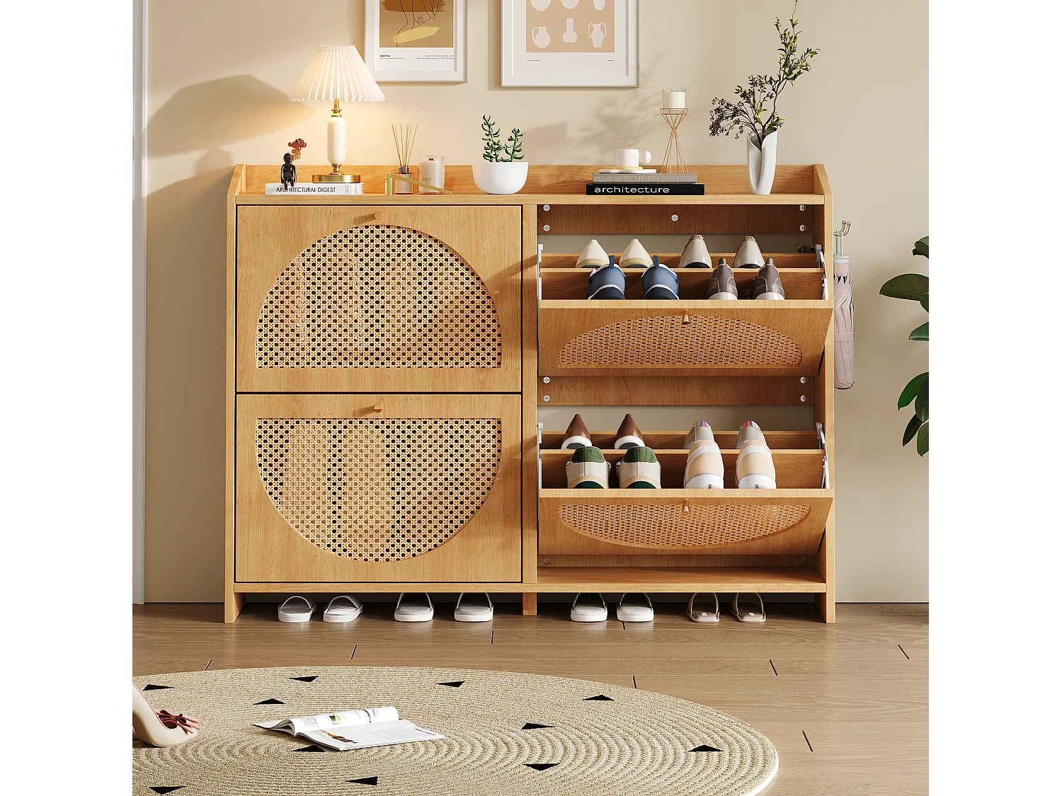 Schuhschrank mit 4 Türen, 8 Einlegeböden und 2 Haken – MDF/durchbrochenes Rattan – 120 x 24 x 90 cm – Naturholz