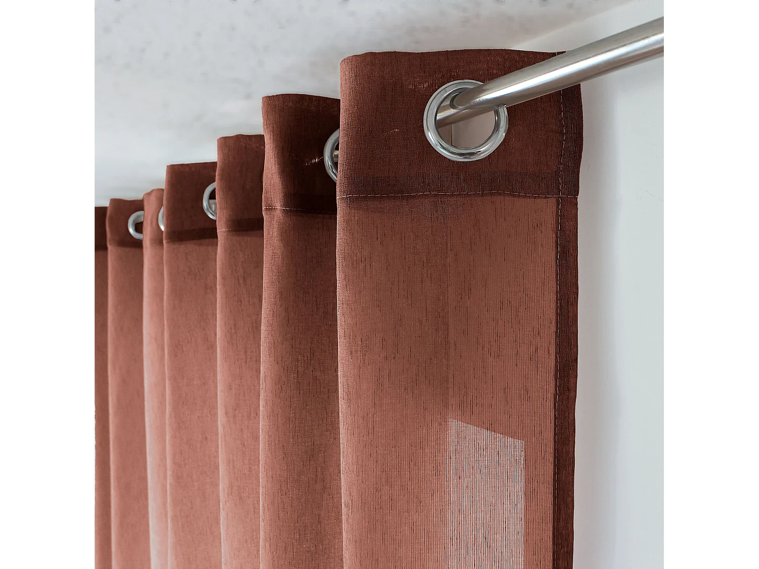 Voilages à œillets, marron, 140x240cm, Lot de 2, Matière texturée, Collection Sia, CMADECO - Marron