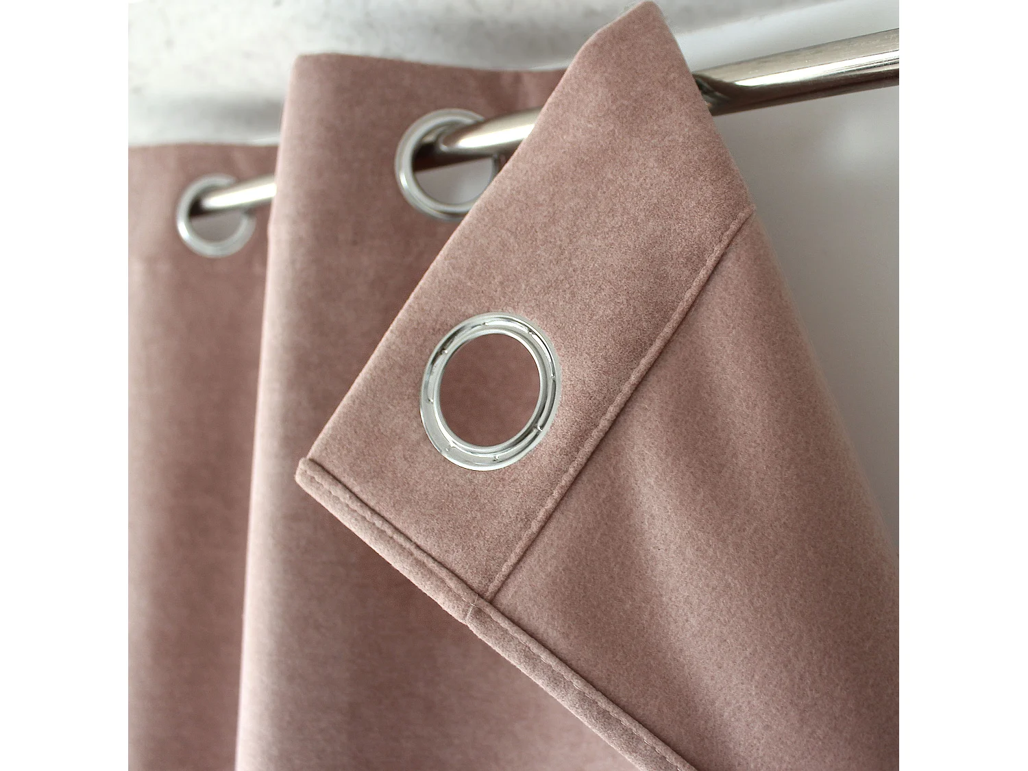 Rideaux Thermique à Œillets, Vieux rose, 140x240 cm, Lot de 2, Velours Marbré, Collection Nuuk, CMADECO - Rose