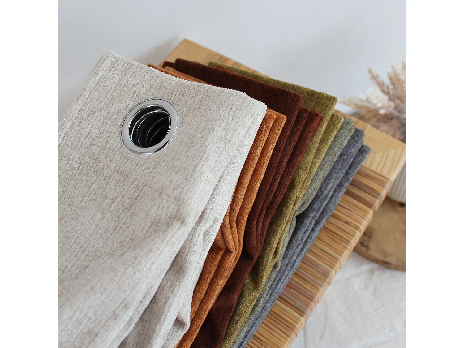 Rideaux Thermique à Œillets, Camel chiné, 140x240 cm, Lot de 2, Velours Chenillé, Collection Alpaga, CMADECO - Marron