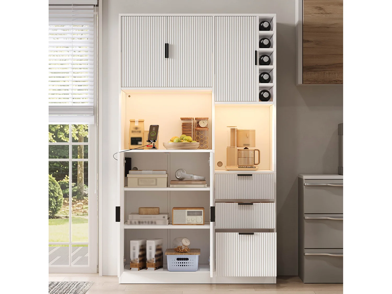 Buffet haut blanc moderne avec LED changeante, 3 tiroirs de rangement, étagères réglables et prises, pour cuisine et salon