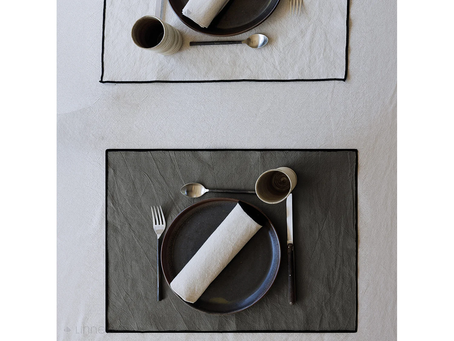Lot de 4 sets de table 37x50 cm HONO gris Anthracite coton