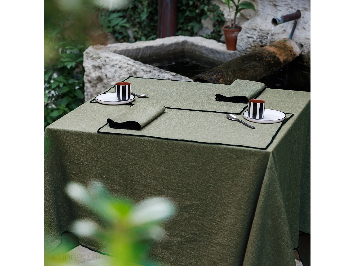 Lot de 4 sets de table coton 37x50 cm HONO vert mousse