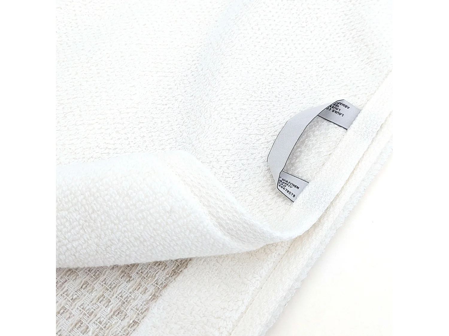 Serviette de toilette 50x100 cm pur coton collection MELLOW blanc