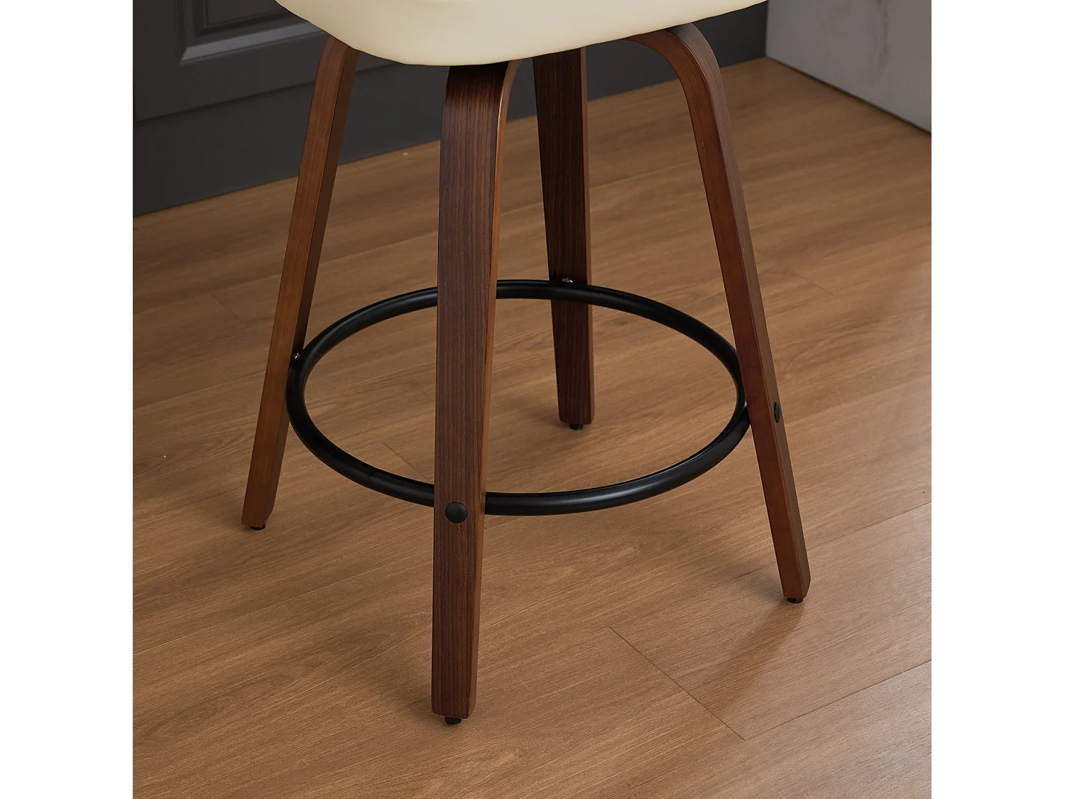Lot de 2/3 tabourets de bar en PU avec dossier rotin et assise pivotante de 66 cm