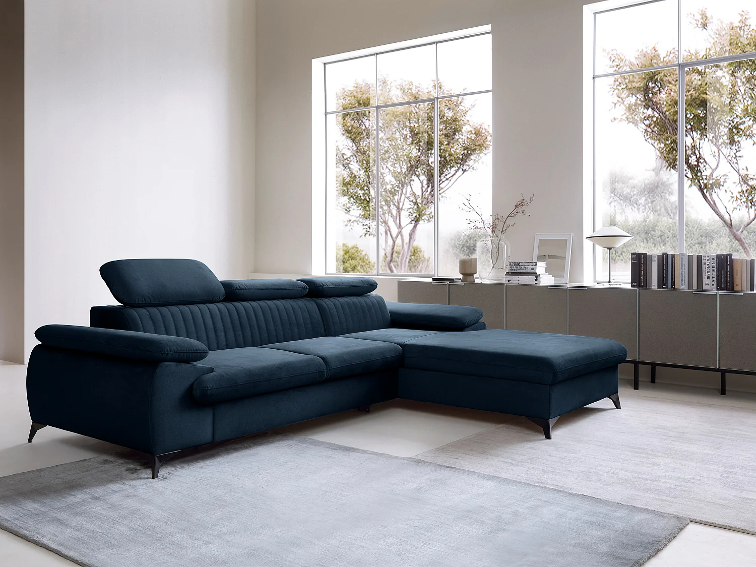 Slaapbank met hoek rechts van nachtblauw velours SAMARA - van Pascal Morabito