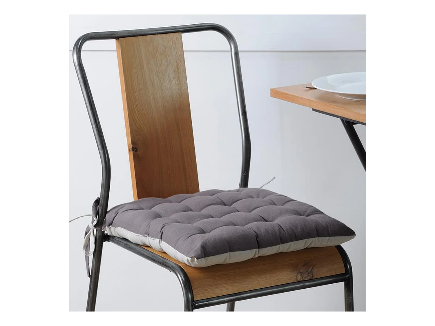 Galette de chaise capitonnée double face gris et perle Duo