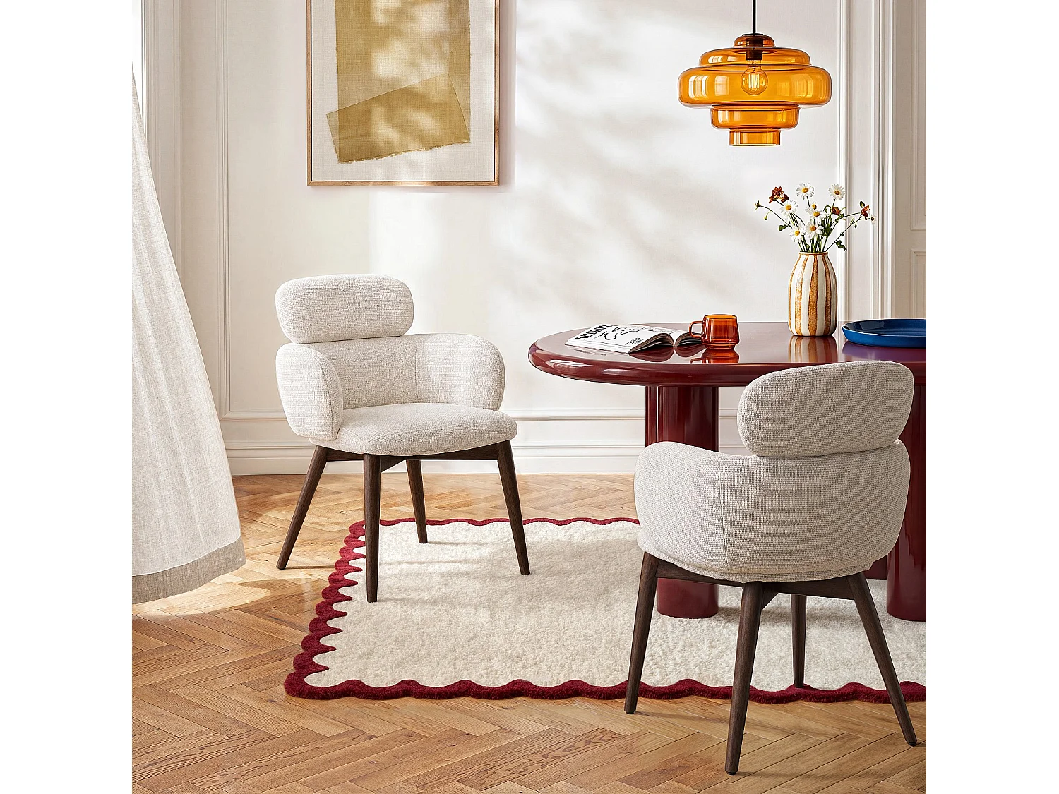 Habitat - Lot de 2 chaises en tissu et bois massif finition noyer avec accoudoirs - Beige - Flore