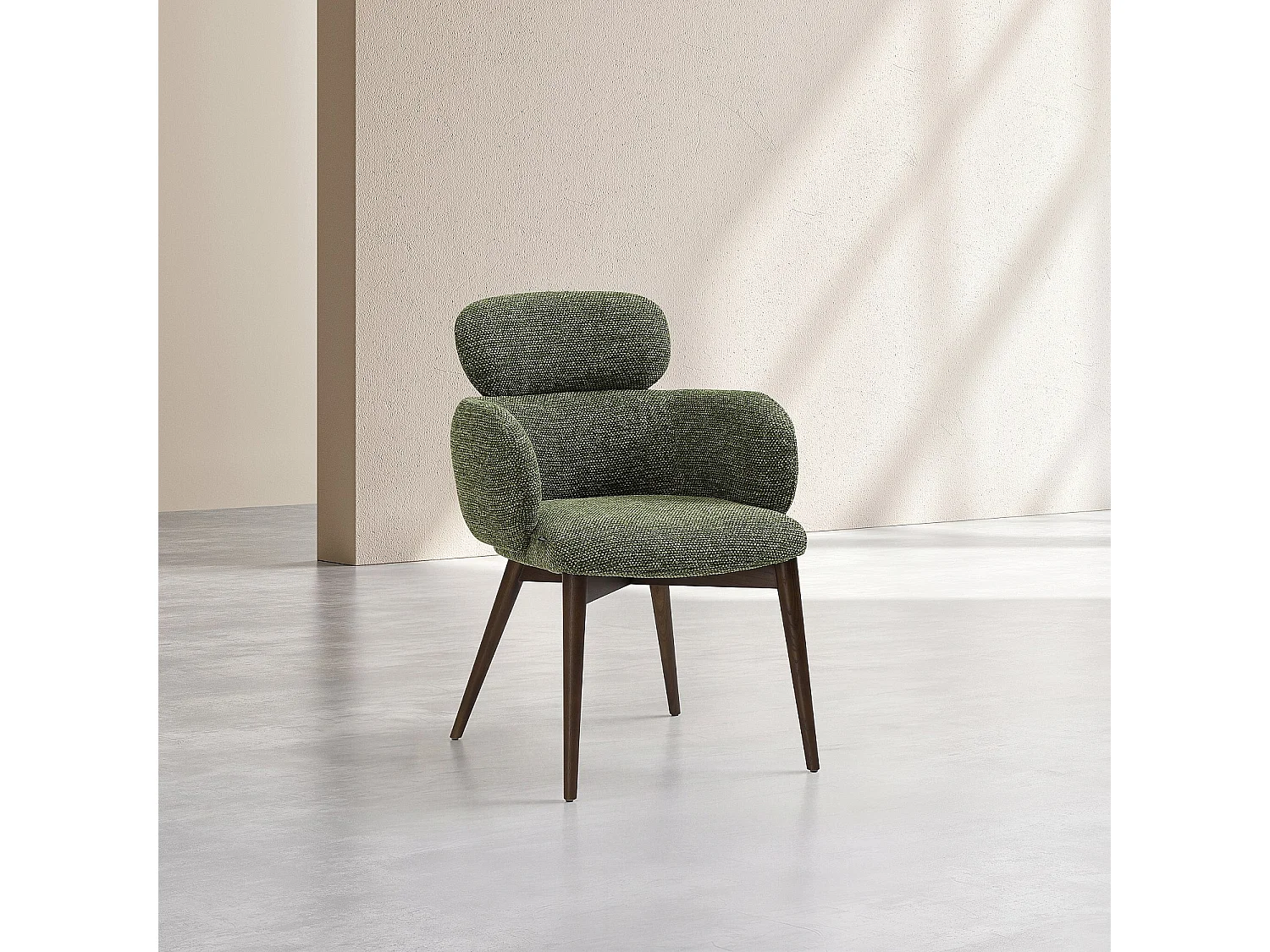 Habitat - Lot de 2 chaises en tissu et bois massif finition noyer avec accoudoirs - Vert kaki - Flore