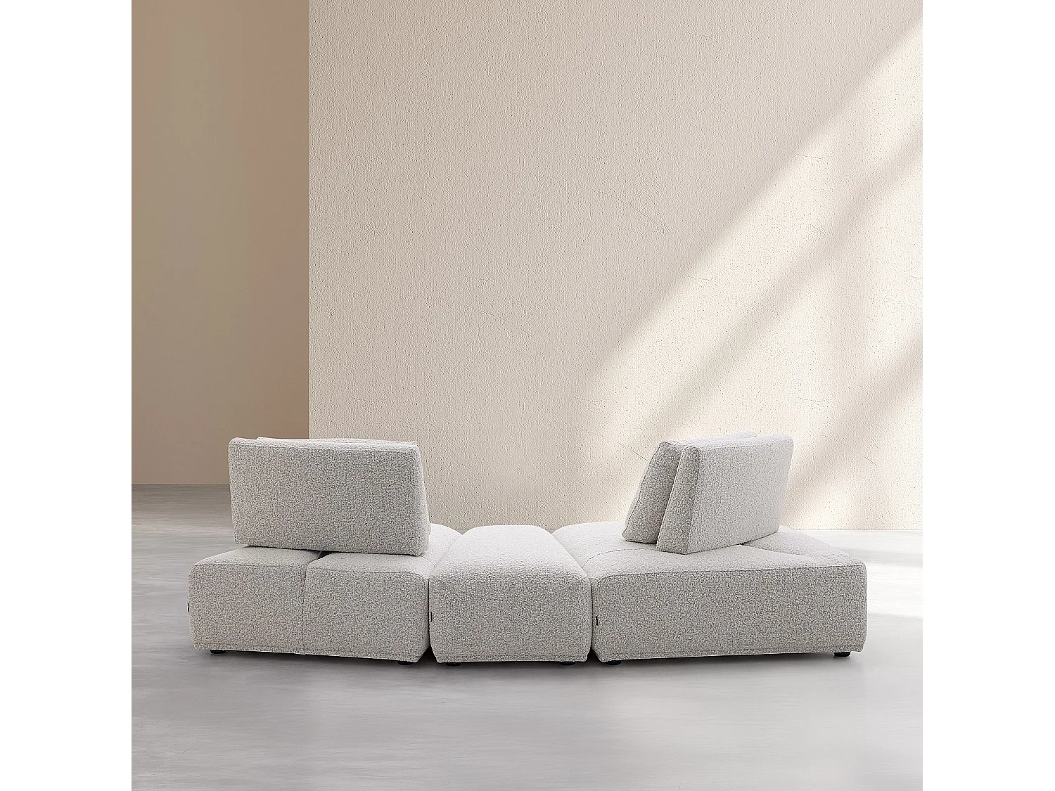 Habitat - Canapé 2 places modulable incurvé en tissu bouclette avec dossier avance-recule – Gris perle - Rudolf