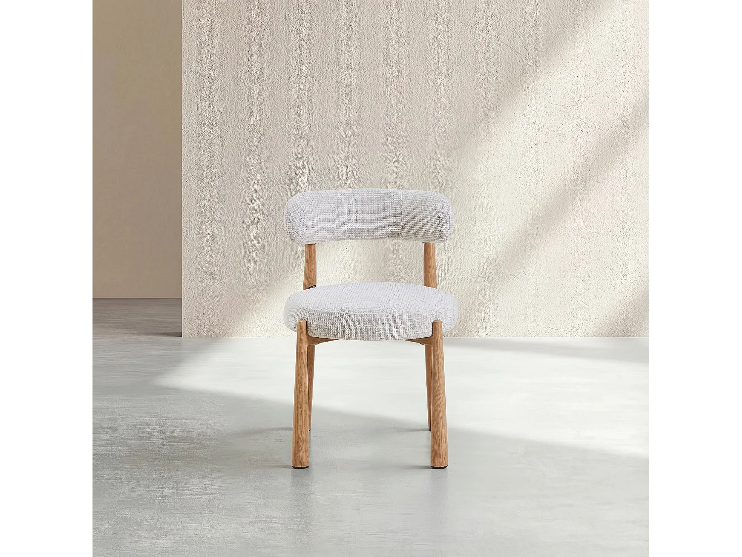 Habitat - Lot de 2 chaises en tissu et métal finition chêne - Blanc cassé - Bryne