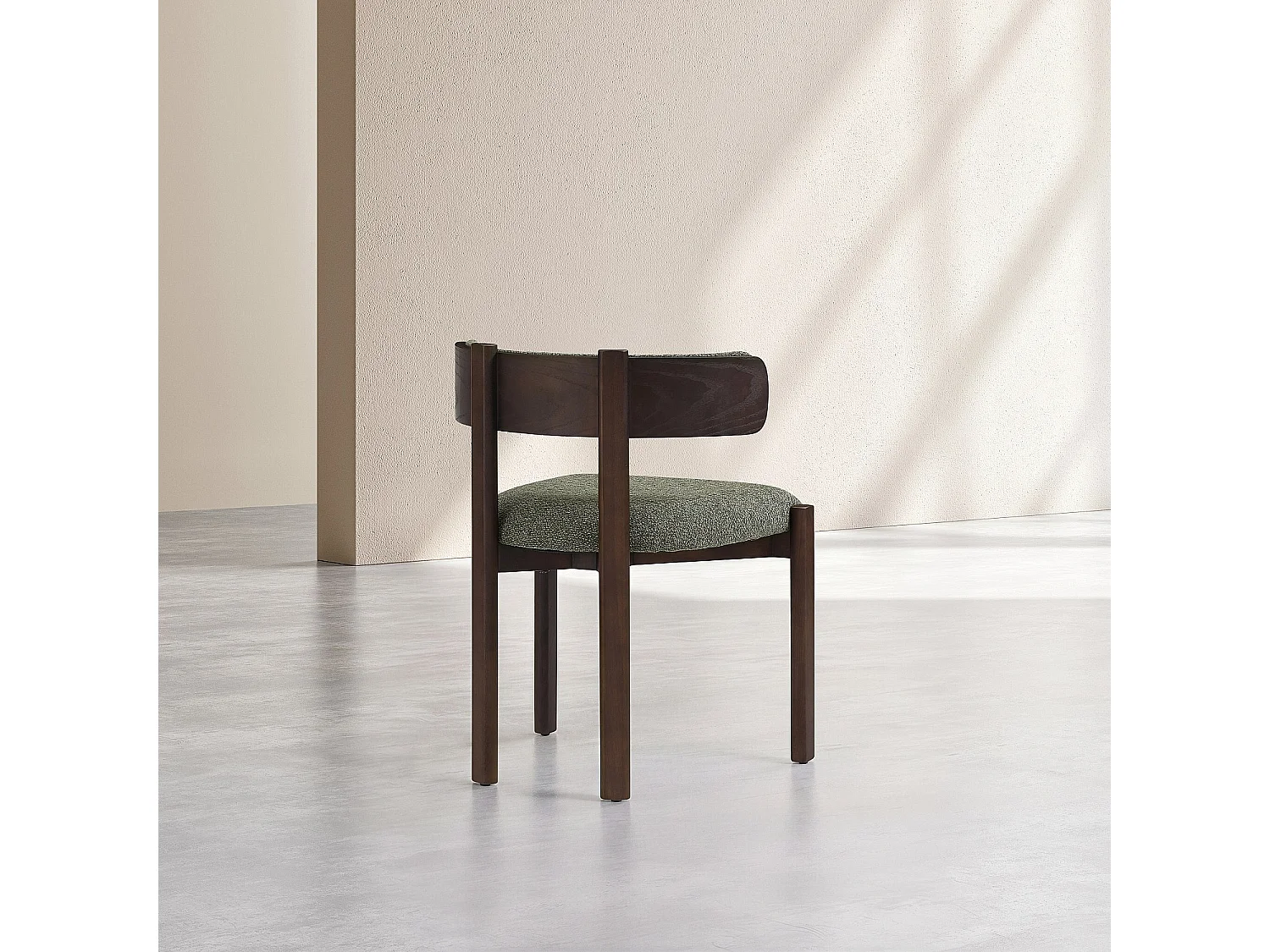Habitat - Lot de 2 chaises en tissu et bois massif finition noyer - Vert kaki - Youna
