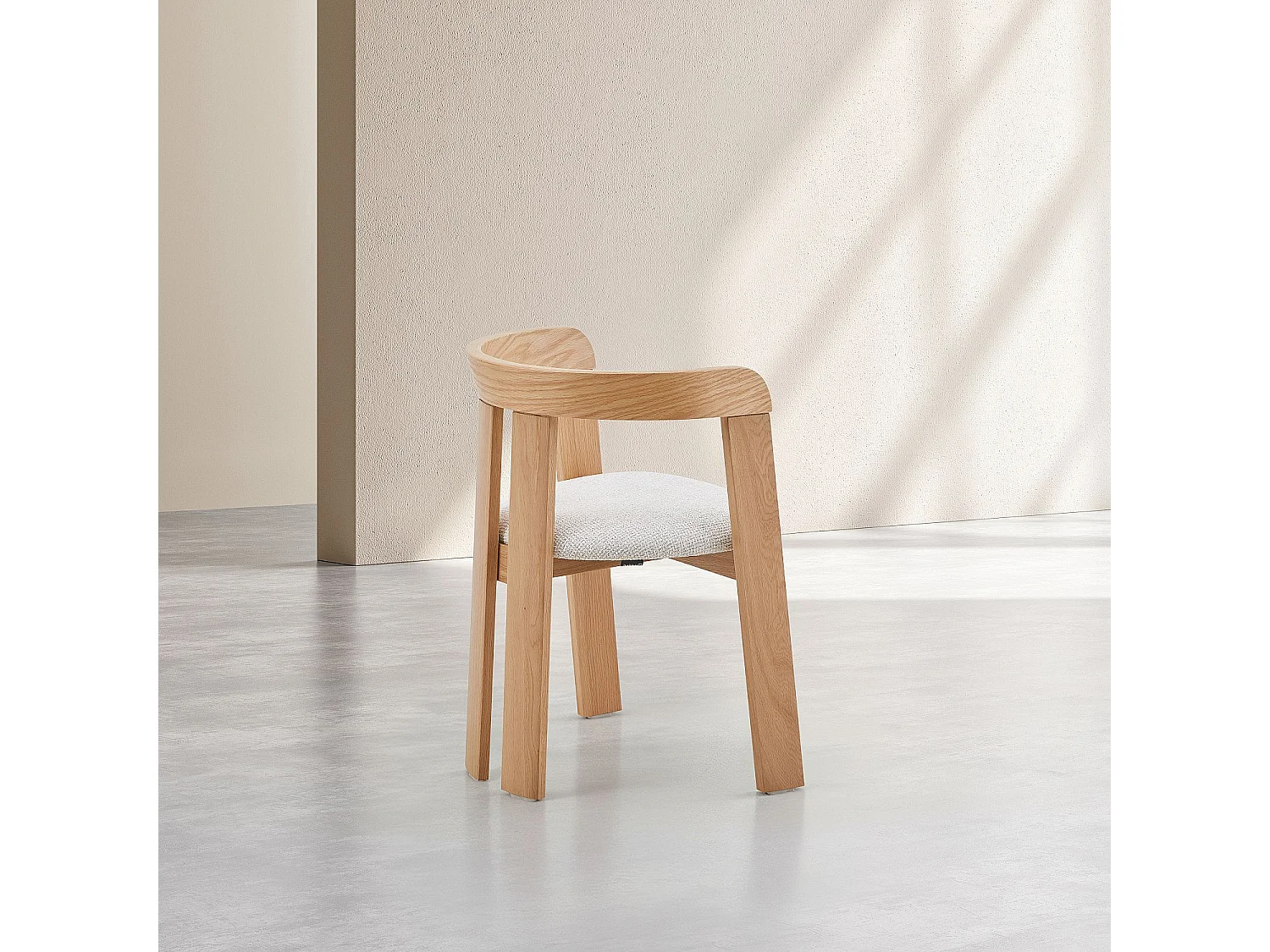 Habitat - Lot de 2 chaises en tissu texturé et chêne massif avec accoudoirs - Crème - Guillaume