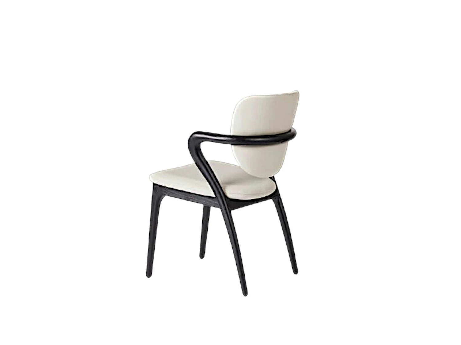 Chaise en cuir gris clair, accoudoirs bois noir ALDER