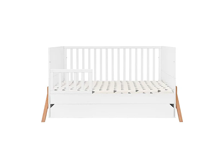 Bellamy Lotta og Royal White sengehest