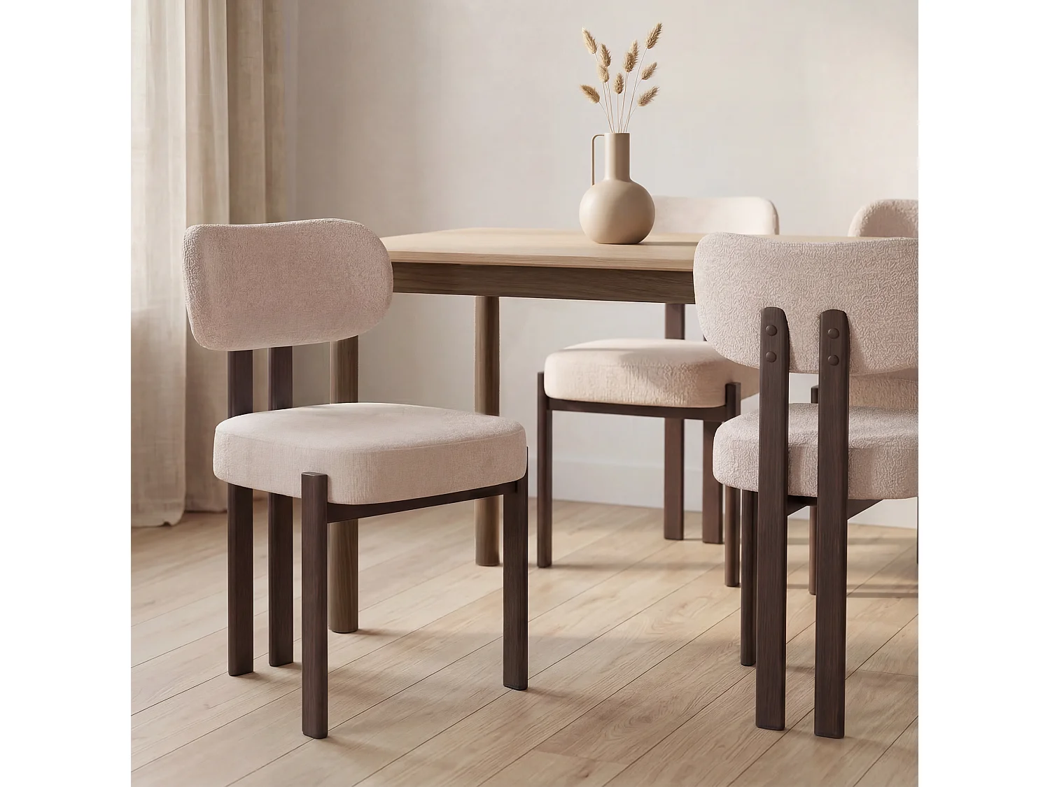 Lot de 4 chaises salle à manger - Tissu beige - Pieds effet bois noyer foncé - NOA