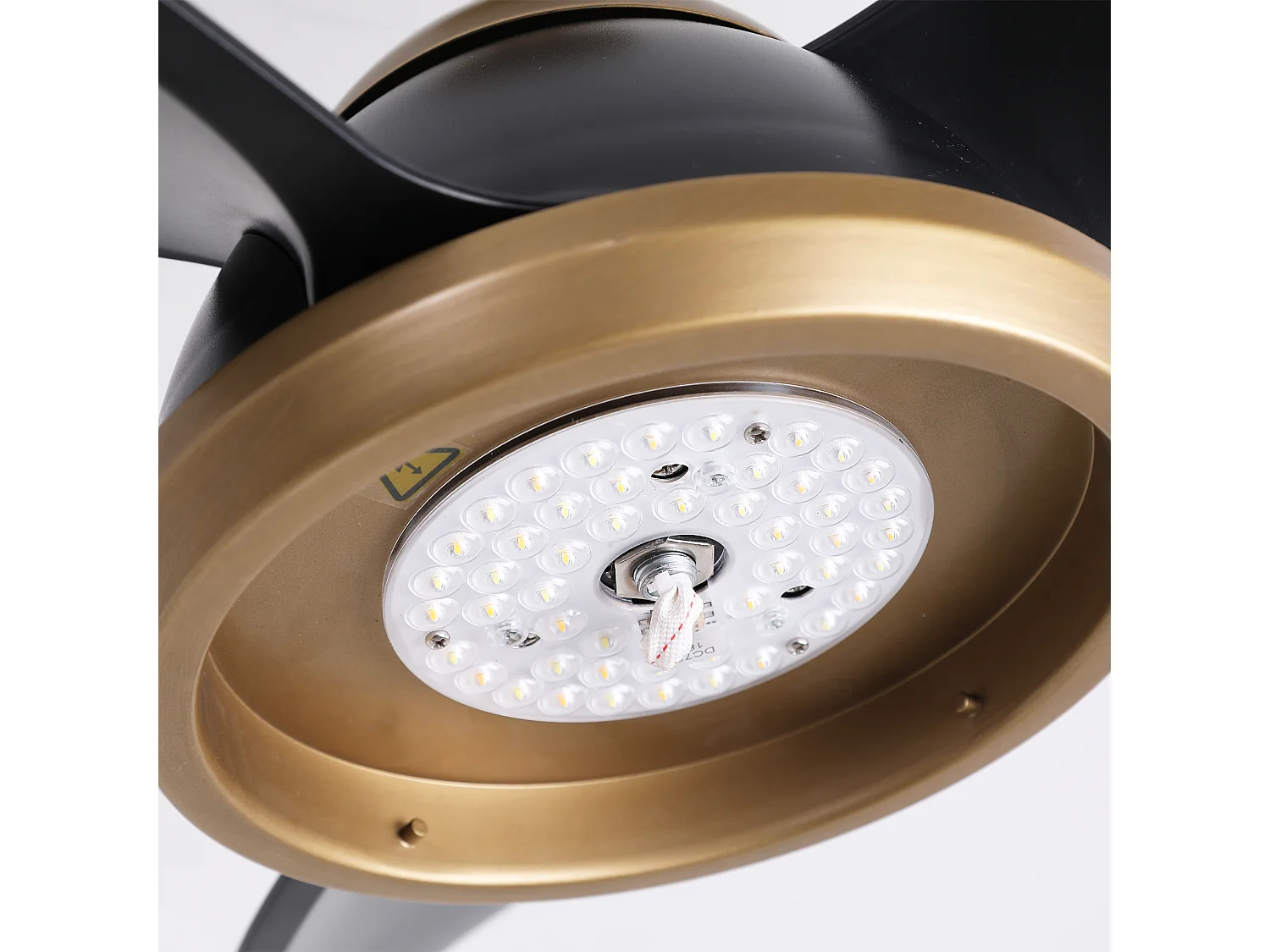 Parrot Uncle LED-Deckenventilator mit Flügeln in brauner Holzoptik, moderner und leiser Deckenventilator mit 76 cm Durchmesser
