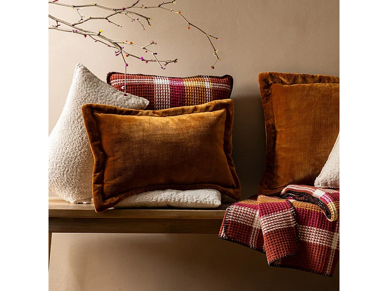 Coussin "Cuddly" 38 x 58 cm et 53 x 53 cm flanelle 550 g