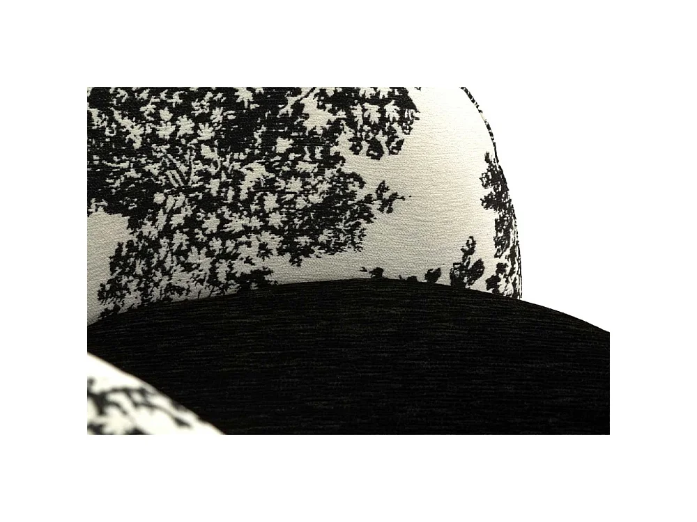 Gepolsterter Sessel im orientalischen Design Okinawa Monochrome Haven