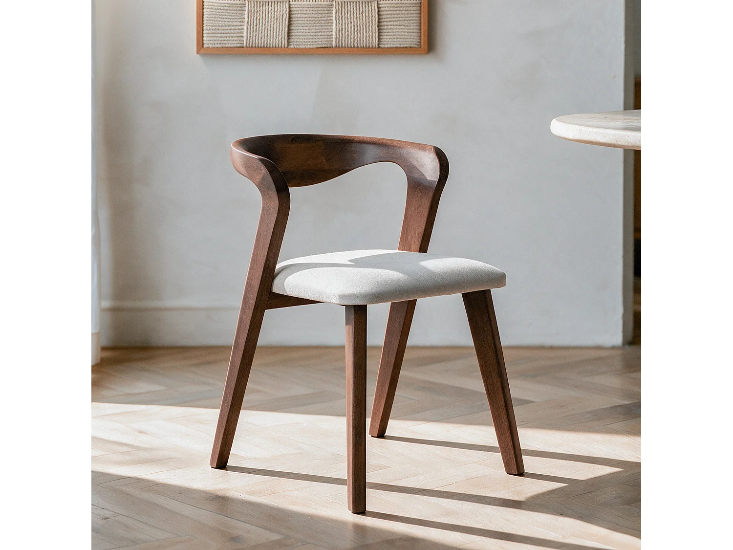 Silla de madera de caucho marrón y tela beige - Vega