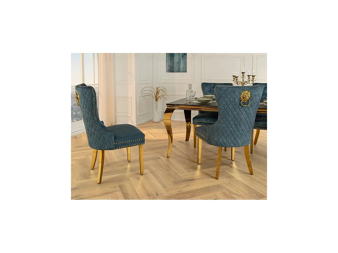 Lot de 2 chaises Chesterfield REGINA bleu pétrole en velours capitonné – Tête de lion dorée, clous décoratifs et pieds acier