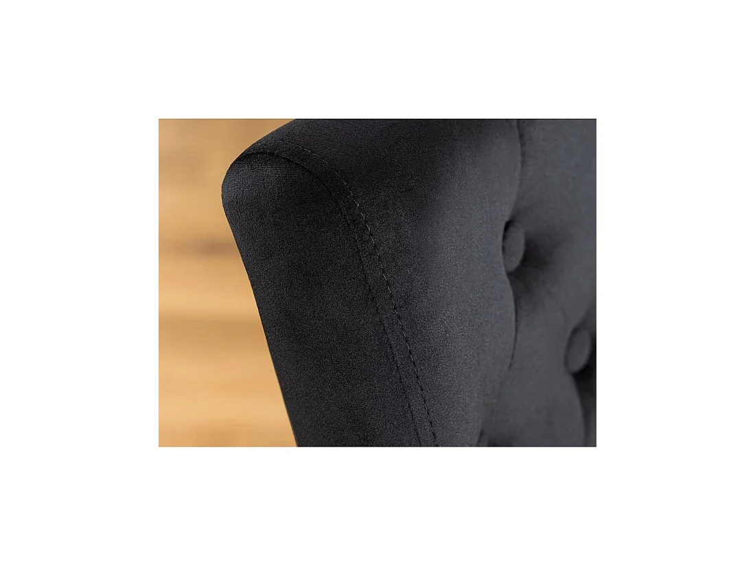 Set van 2 Chesterfield REGINA zwarte fluwelen stoelen met capitonnering - Zilveren nagels en heveahouten poten