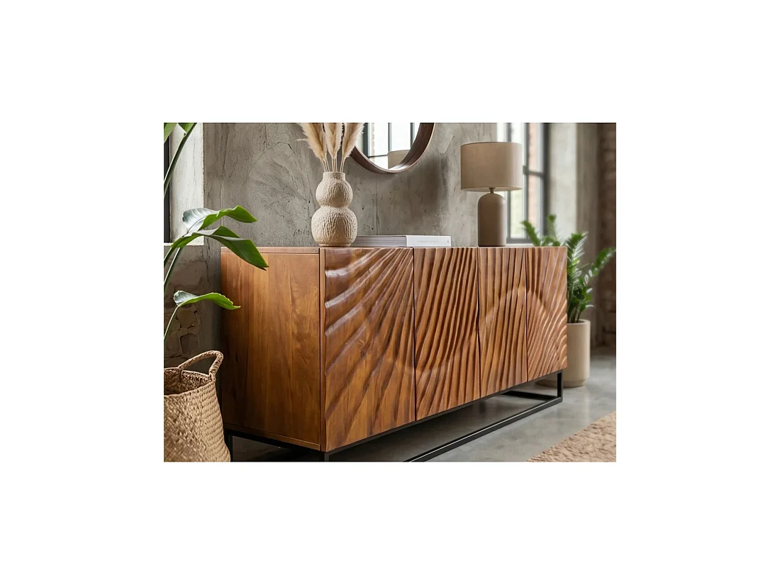 Buffet SILVA 177 cm en bois massif de manguier sculpté – 4 portes et piètement métal noir