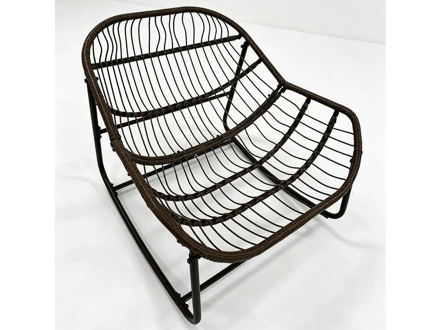 Silla mecedora huevo grande exterior salón ratán con cojín grueso y estructura de acero