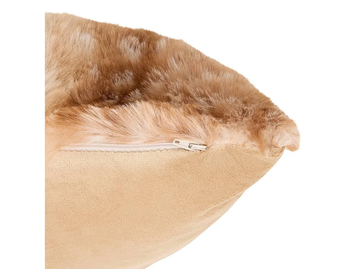 Coussin Imitation Fourrure 3D "Zephy" 45x45cm Caramel