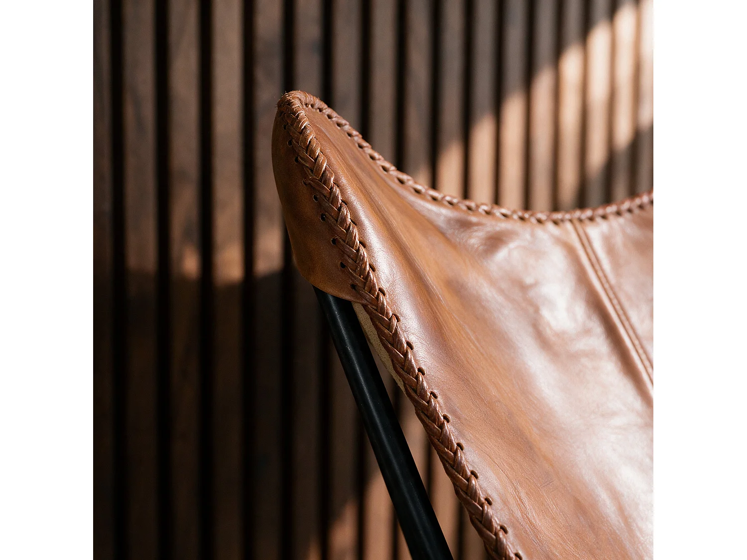 Sillón mariposa de cuero de búfalo marrón - Octave