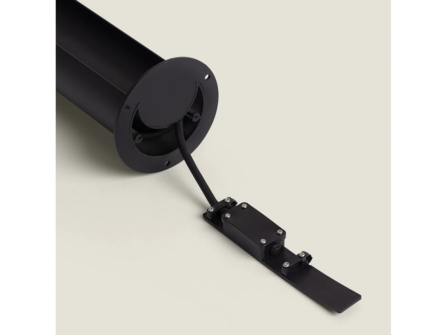 Lampioncino per Esterni Alluminio Nervik 600 mm Nero