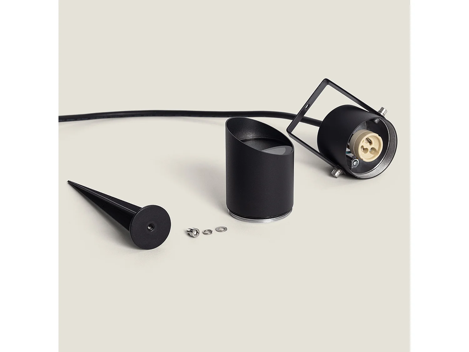 Foco Exterior GU10 Aluminio con Pincho Tilot Negro