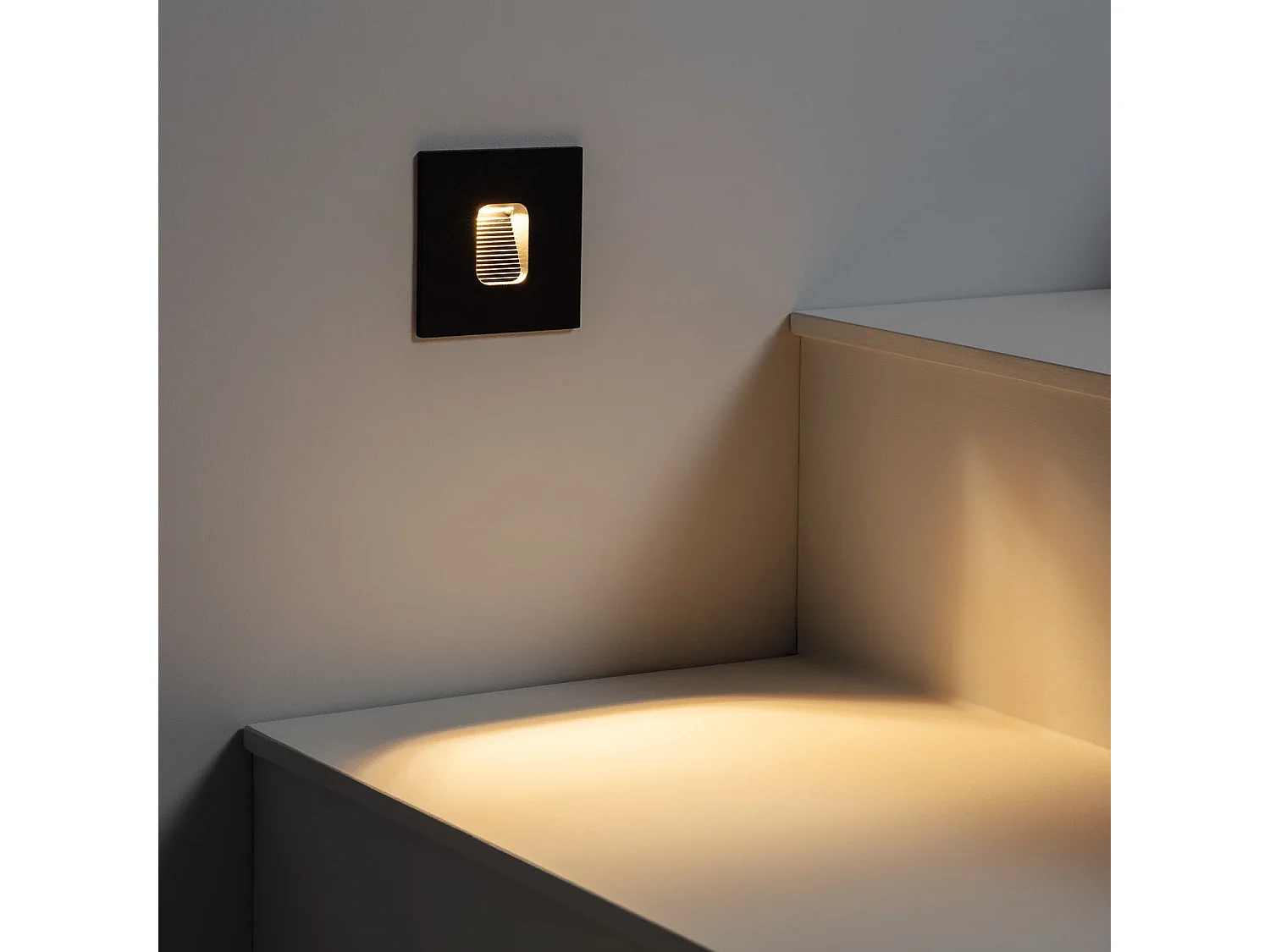 Baliza Exterior LED 2W Empotrable Pared Cuadrado Olite 2700K Negro Blanco Cálido